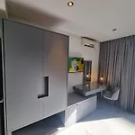 Atlantic Affair Boutique Hotel